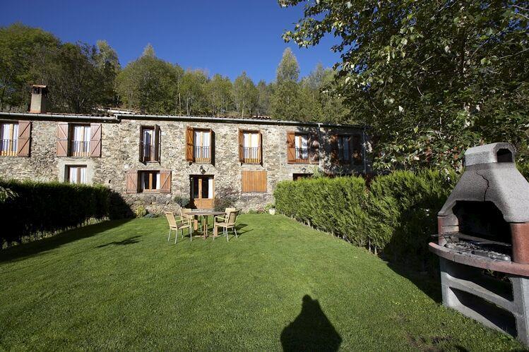Apartamentos Rurales Les Barnedes Molló Esterno foto