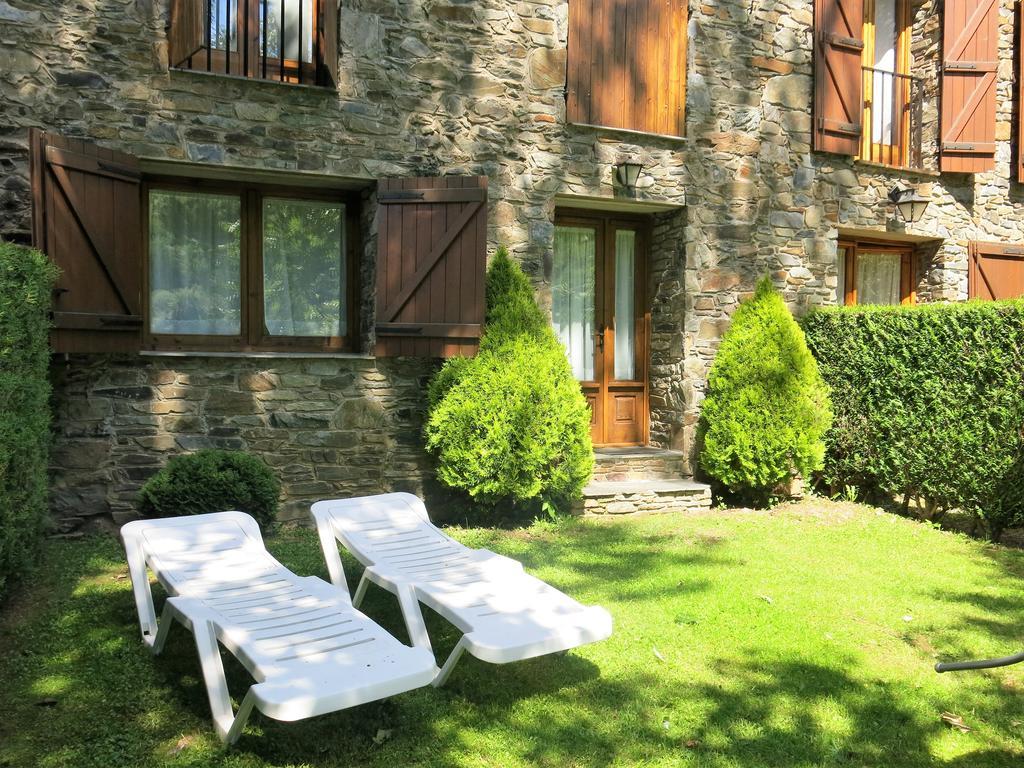 Apartamentos Rurales Les Barnedes Molló Esterno foto