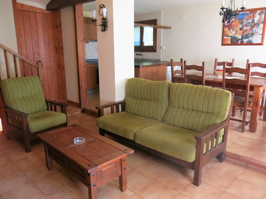 Apartamentos Rurales Les Barnedes Molló Esterno foto