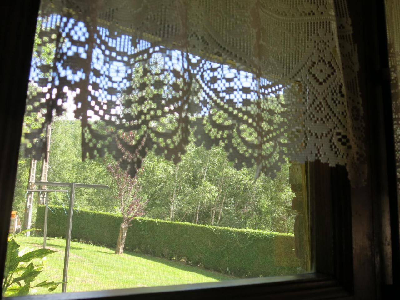 Apartamentos Rurales Les Barnedes Molló Esterno foto