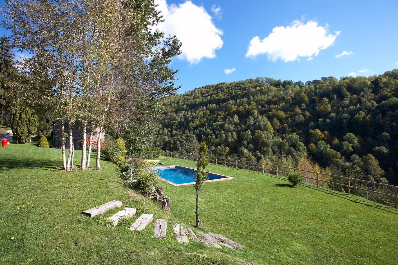 Apartamentos Rurales Les Barnedes Molló Esterno foto