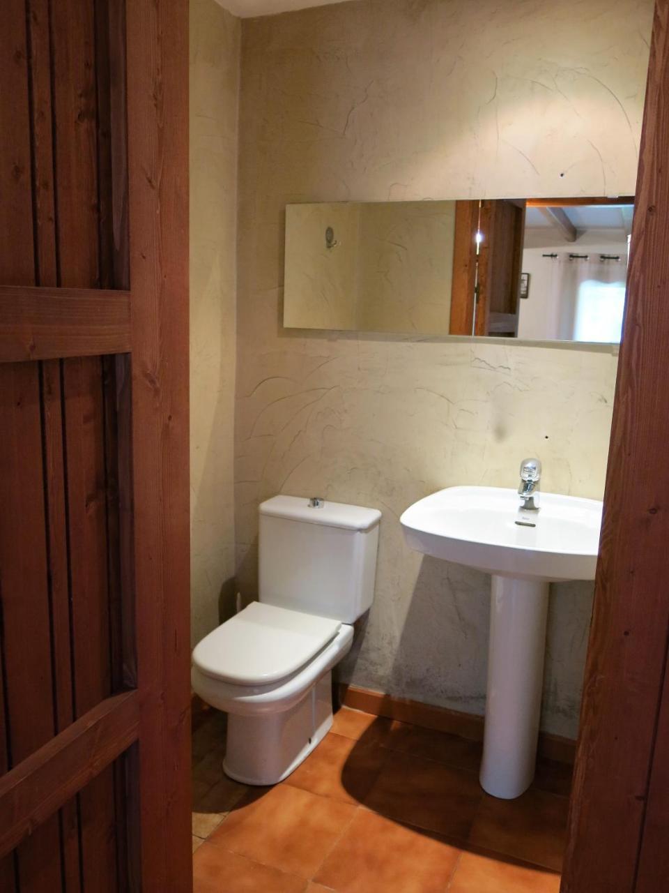 Apartamentos Rurales Les Barnedes Molló Esterno foto